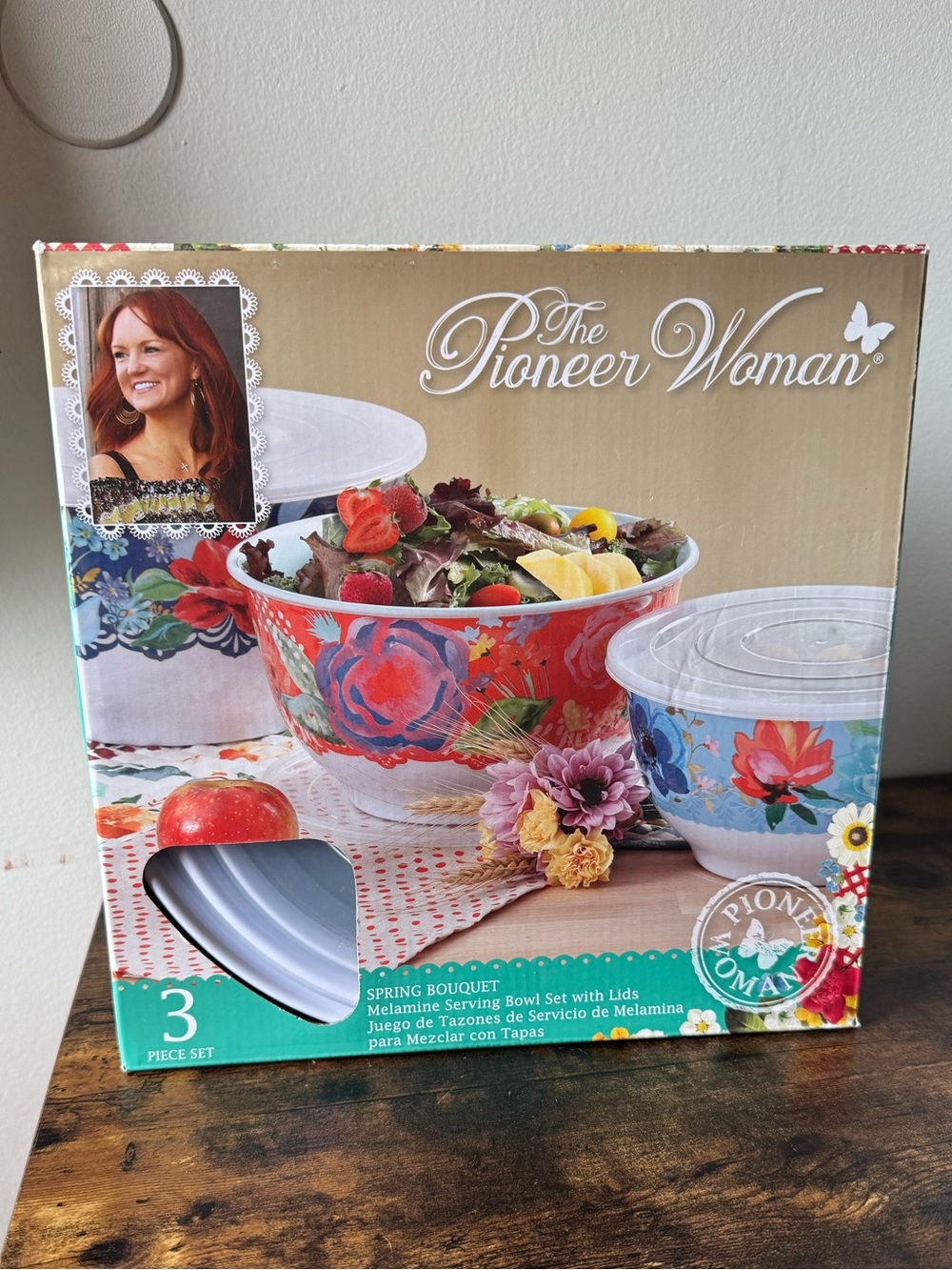 The Pioneer Woman Spring Bouquet 3-Piece Melamine Bowl Set with Lids New In Box
